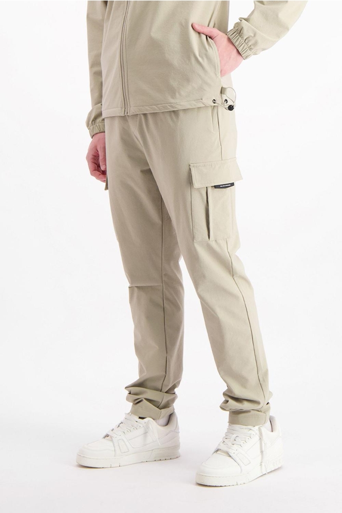 DELTA CARGO PANTS 1 125 4 01 SAND